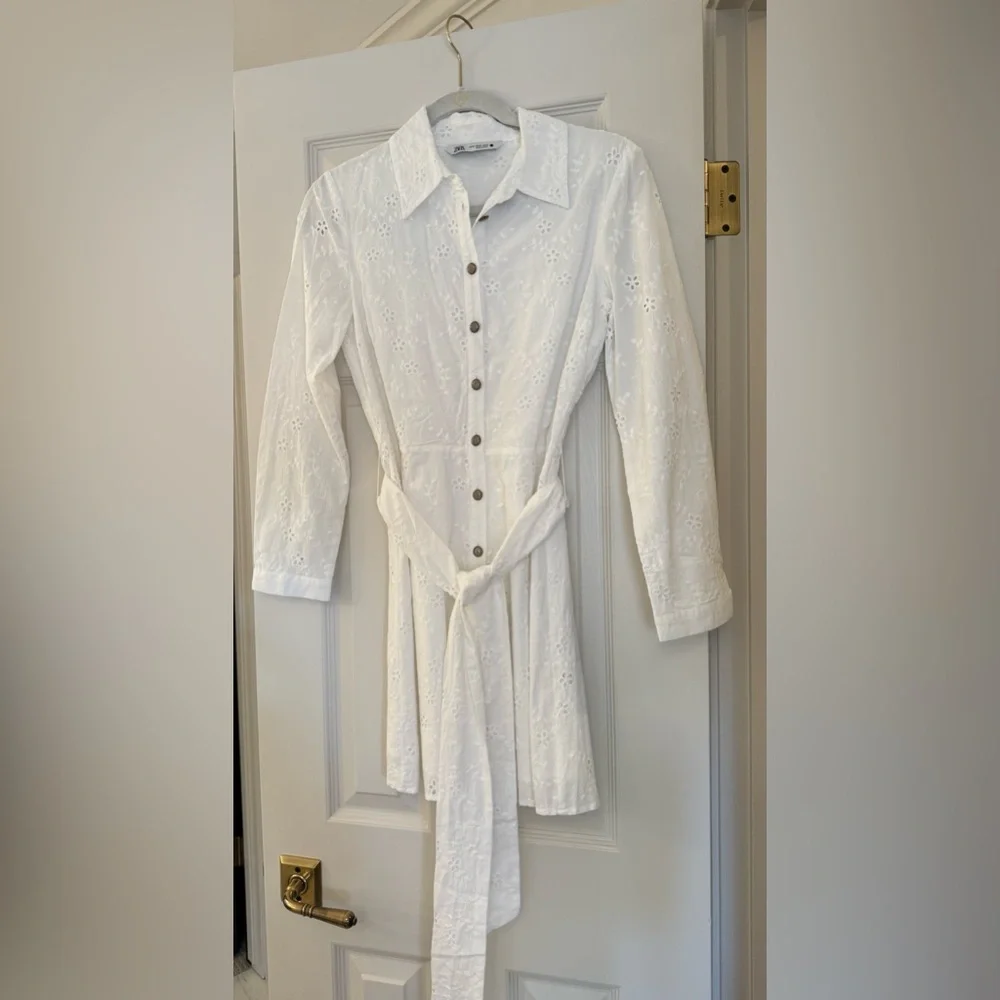 Zara White Long Sleeve Eyelet Dress - Picture 2 of 7